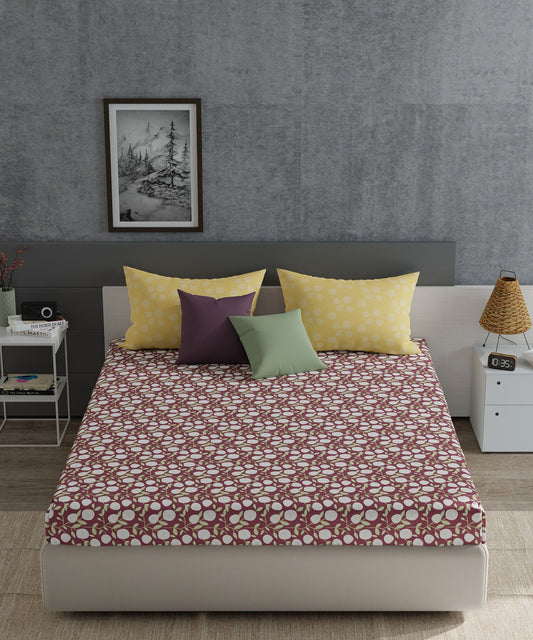 Everyday Layla Maroon Queen Bedsheet With 2 Pillow Cover, 120Tc, 100% Cotton, Maroon