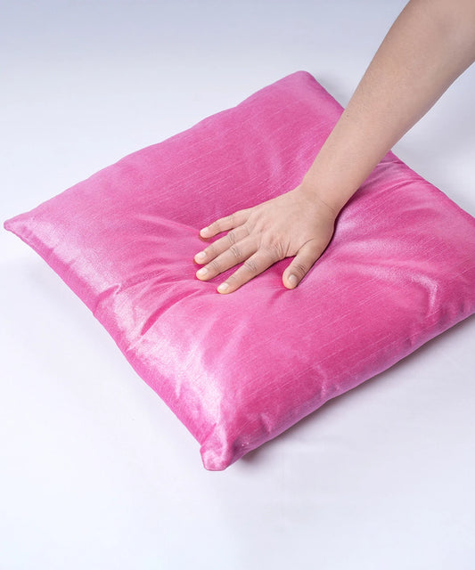 Everyday Solid Single Cushion, Marvel Pink| 250 GSM Polyester