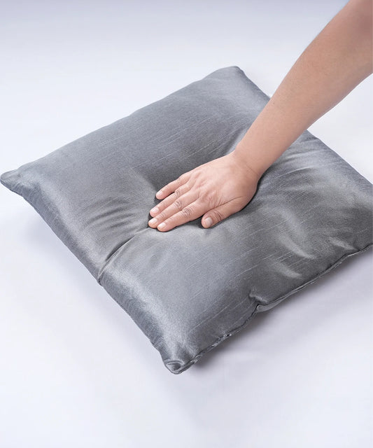 Everyday Solid Single Cushion, Alloy Grey| 250 GSM Polyester