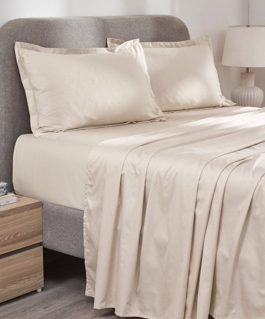 Indulgence Solid King Bedsheet, Teal- Mist |300 TC Cotton|2 Pillow Covers|Thermal Regulation