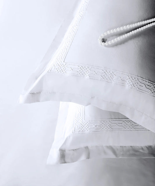 Nectarsoft Luxe Living Solid King Bedsheet Set, Hilton, Snow White|300 TC Cotton| 2 Pillow Cover