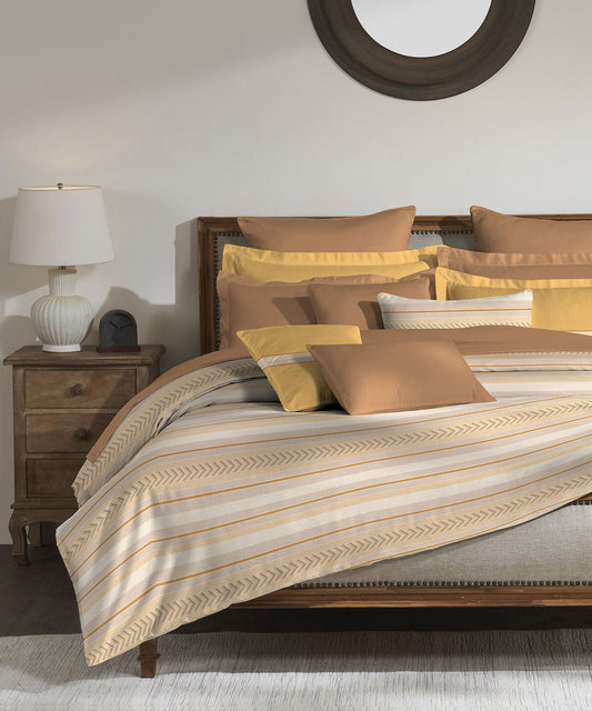 Classic King Bedsheet Set, Jane Ochre|200 TC Cotton| 2 Pillow Covers