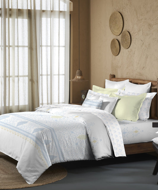Sanskriti Pashmina Grey King Bedsheet With 2 Pillow Cover, 144Tc, 100% Cotton, Floral, Grey