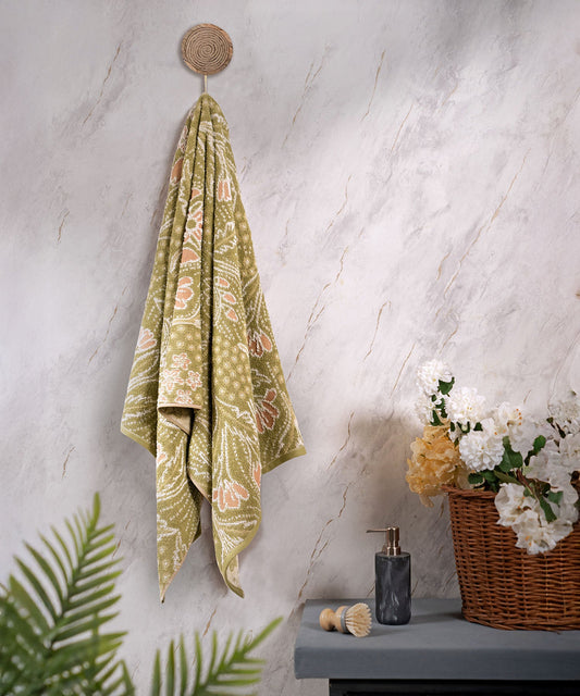 Classic Tranquil Blossoms Bath Towel, 550 GSM, 100% Cotton, Susan
