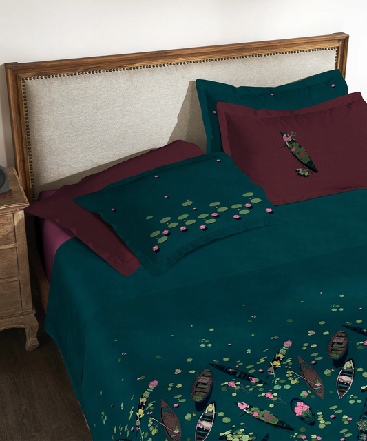 Classic Safarnama King Bedsheet Set| Lakeside Drift | 210 TC Cotton| 4 Pillow Covers