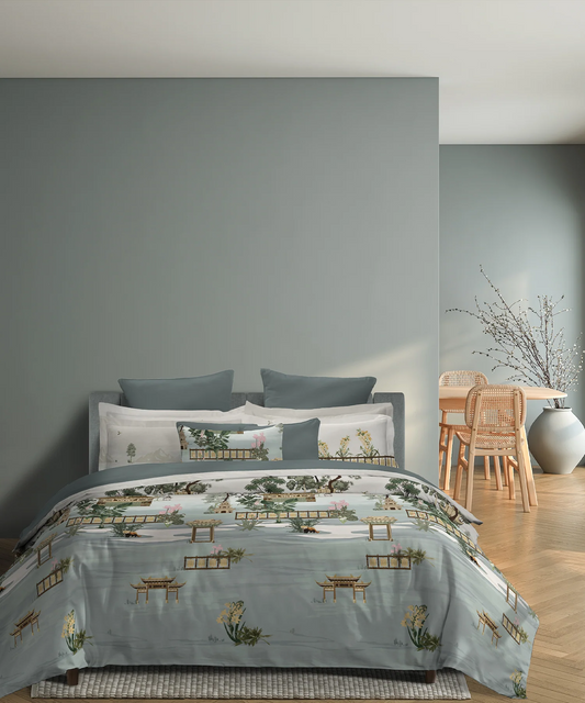 Classic Safarnama King Bedsheet Set| Skybound Tracks | 210 TC Cotton| 4 Pillow Covers